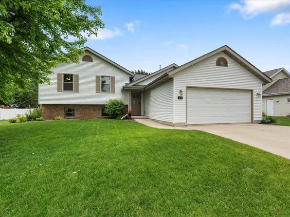 114 Weybridge Dr, Sun Prairie, WI 53590