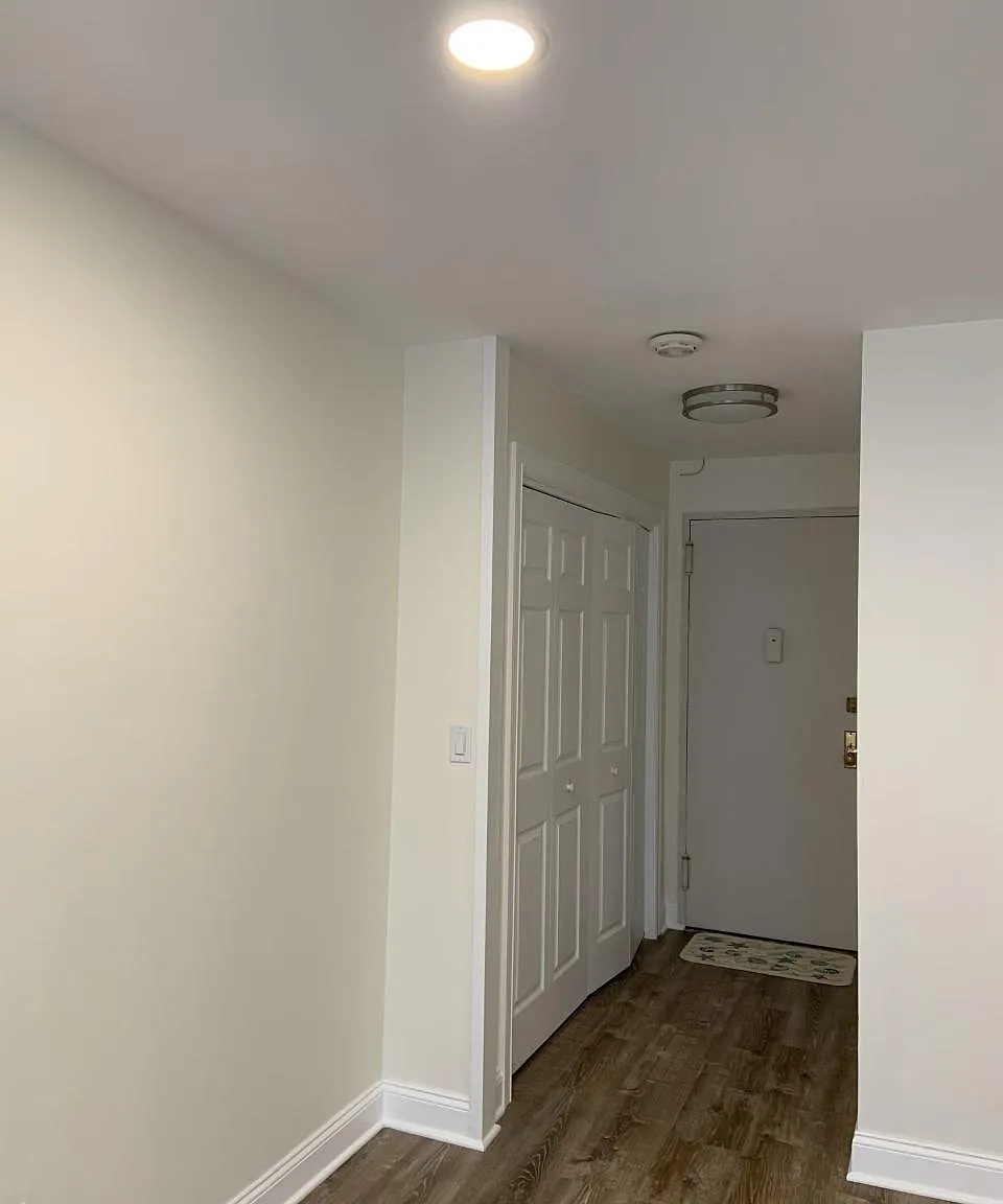 Studio, 468 sqft, $1,975 — Photo 4