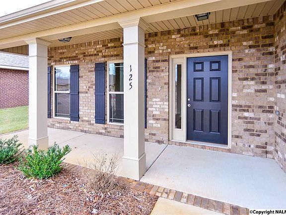 4th image of 125 Willow Tree Dr
