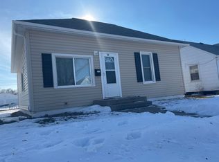 315 E 29th St, Kearney, NE 68847