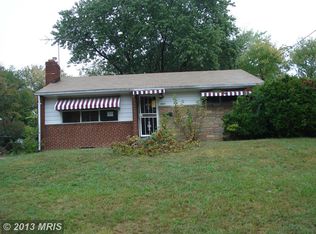 2412 Fort Dr, Suitland, MD 20746