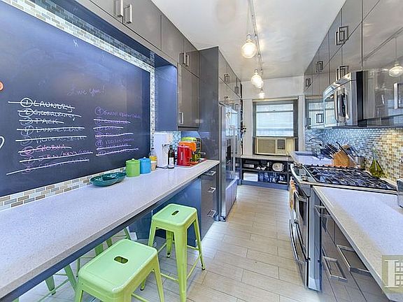 2nd image of 264 Broadway Unit B1707