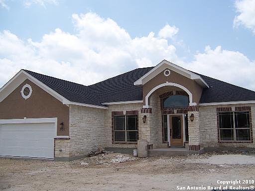1st image of 301 S ROLLING OAKS