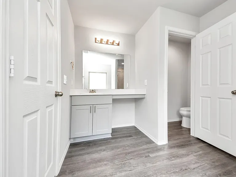 4231 Tulip Oak Dr — Photo 23