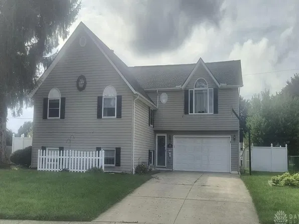 128 Creamer Dr, Cedarville, OH 45314