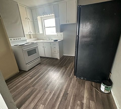 4th image of 1341 NW 10th Ave APT A
