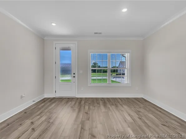 44 Teepee Dr, Lillington, NC 27546