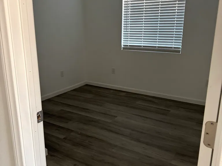 904 Salvador Guilin St — Photo 2