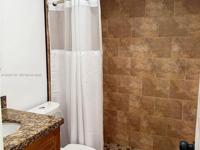 19763 SW 124th Ave #1 — Photo 15