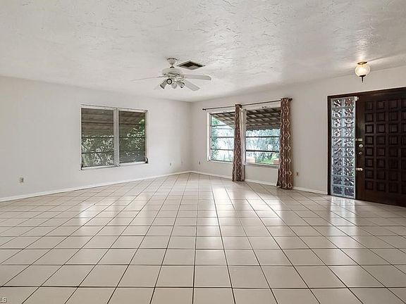 3rd image of 530 98th Ave N