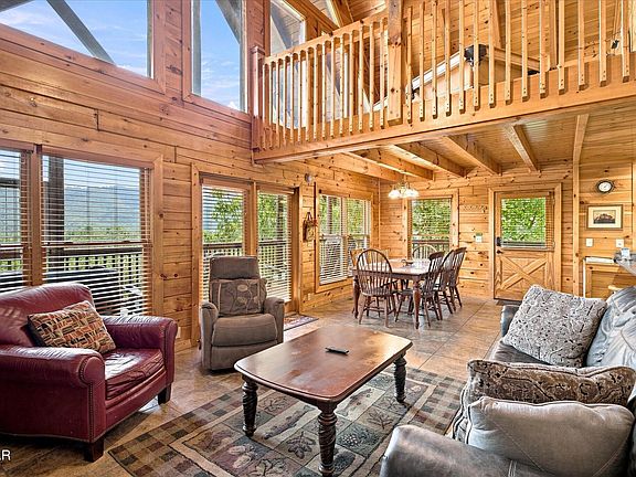 2nd image of 4626 Nottingham Heights Way