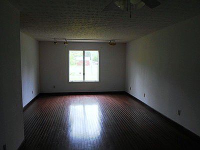 1st image of 173 Leslie Ln