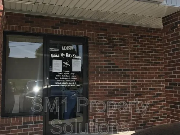 702 W Main St E, Jamestown, NC 27282