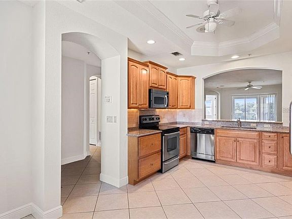 5th image of 5120 Manorwood Dr #4C
