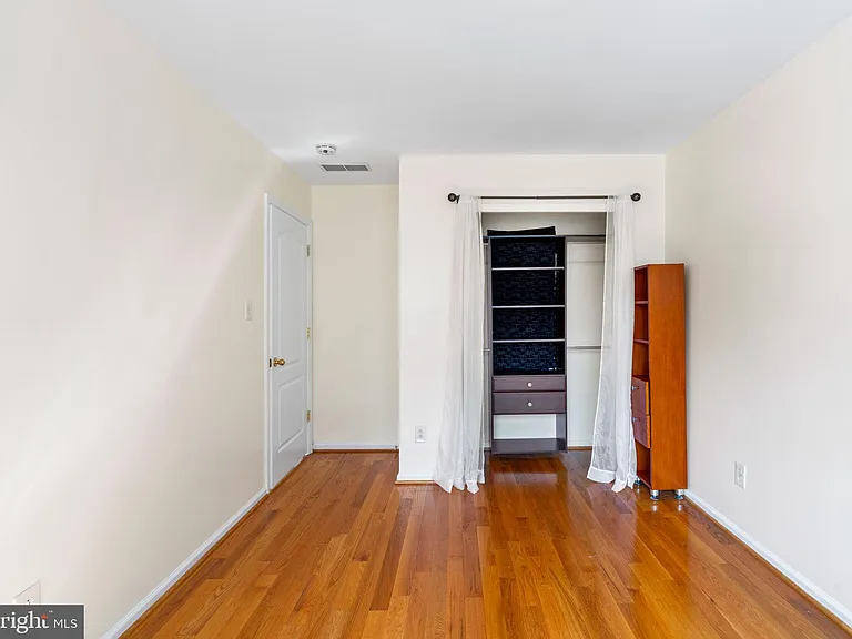 13100 Bustleton Ave — Photo 27