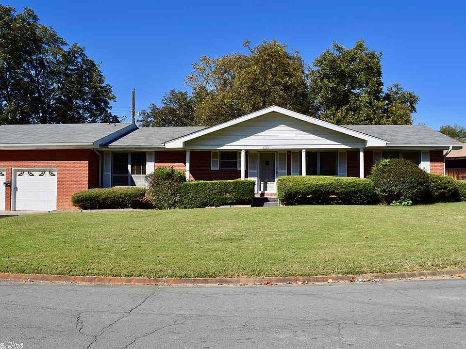 1st image of 5701 Tanglewood Dr