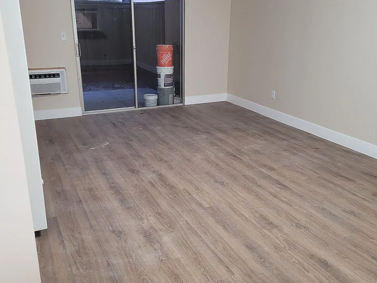 1060 Oak Grove Rd #42 — Photo 6