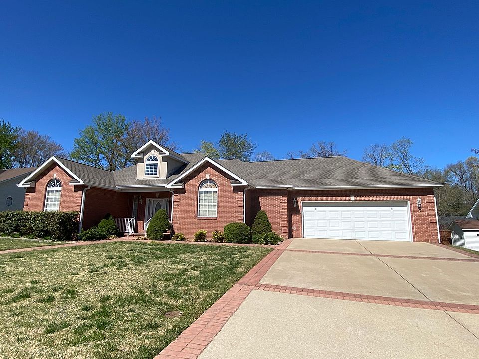 1st image of 2613 Miller Ln