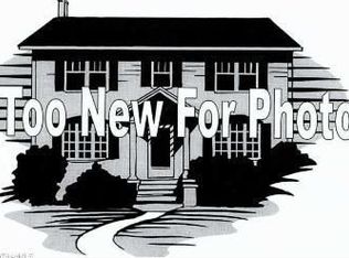 3203 Hobbs Landing Ct, Greensboro, NC 27410