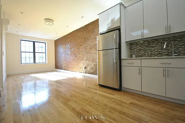 Rented by Town Residential | media 43