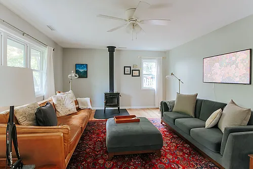 930 Saint Charles Ave Photo 1