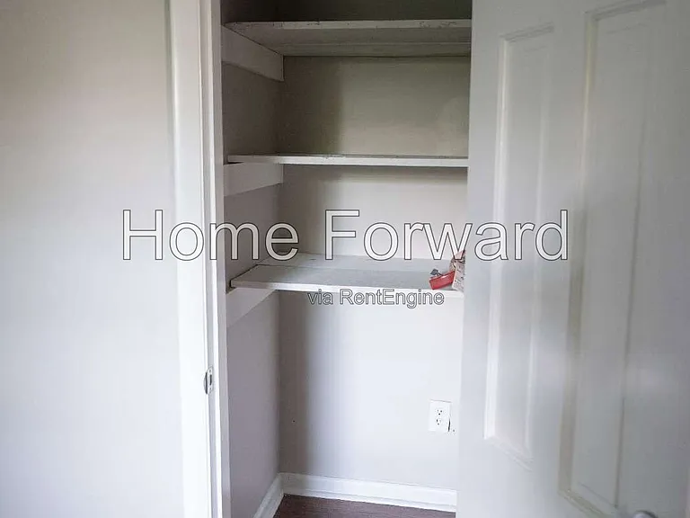 517 N 3rd St — Photo 47