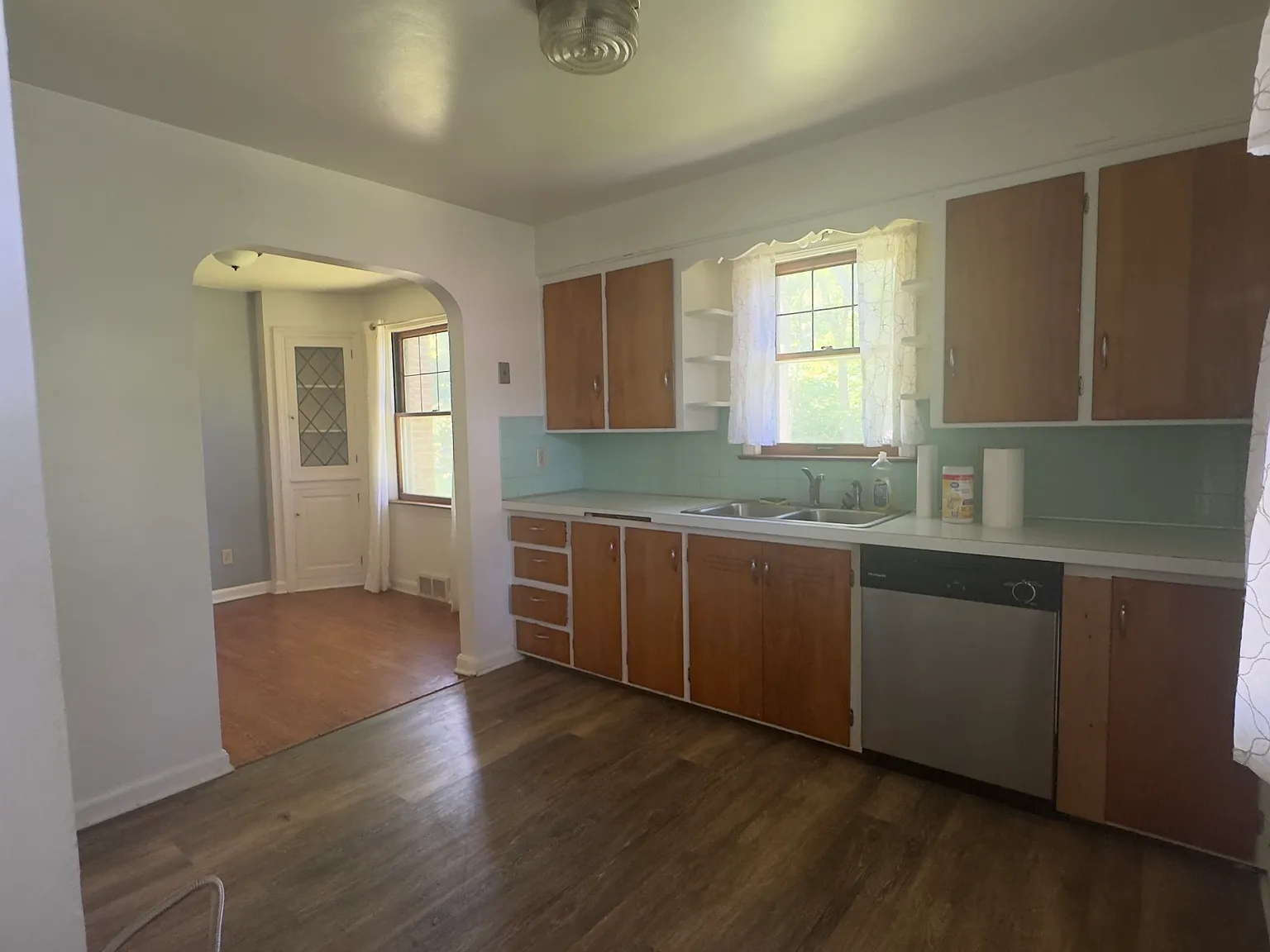 2 bed, 997 sqft, $1,200 — Photo 4