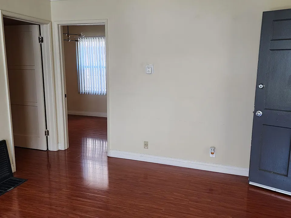 6174 Mesa Ave #15