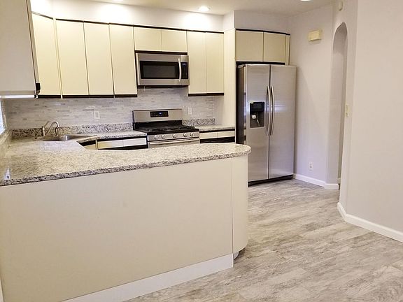 5th image of 26-40 29th St #1CC