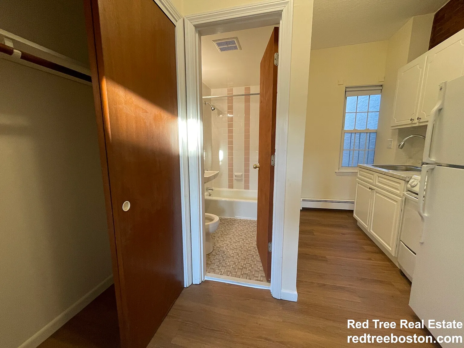 1 bed, $2,300 — Photo 3