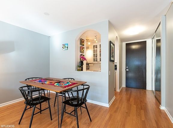5th image of 535 N Michigan Ave APT 2506