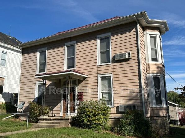 152 Willow St Unit 1