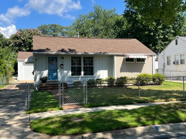 3223 Edgewood Rd, Kensington, MD 20895