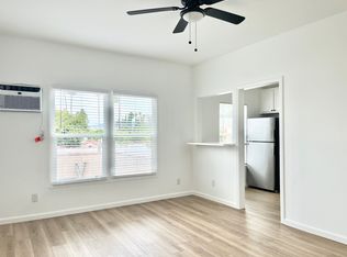 5200 Marathon St APT 208, Los Angeles, CA 90038