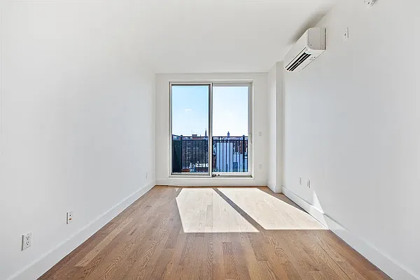 Rented by Twin Group | media 24