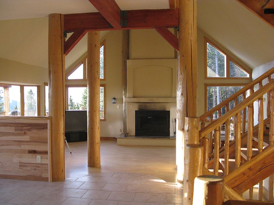1st image of 449 Raven Ridge Rd