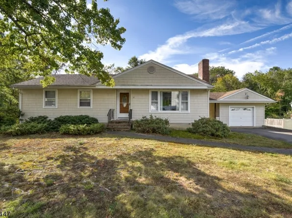 37 Dupont Ter, Wayne Twp., NJ 07470