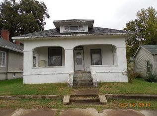 309 E 6th St, Metropolis, IL 62960