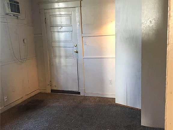 5th image of 2108-10 Dabadie St