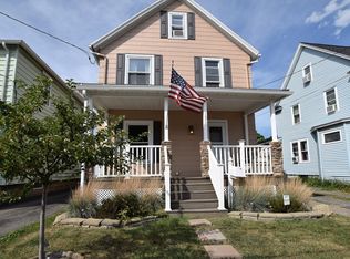 131 W Filbert St, East Rochester, NY 14445