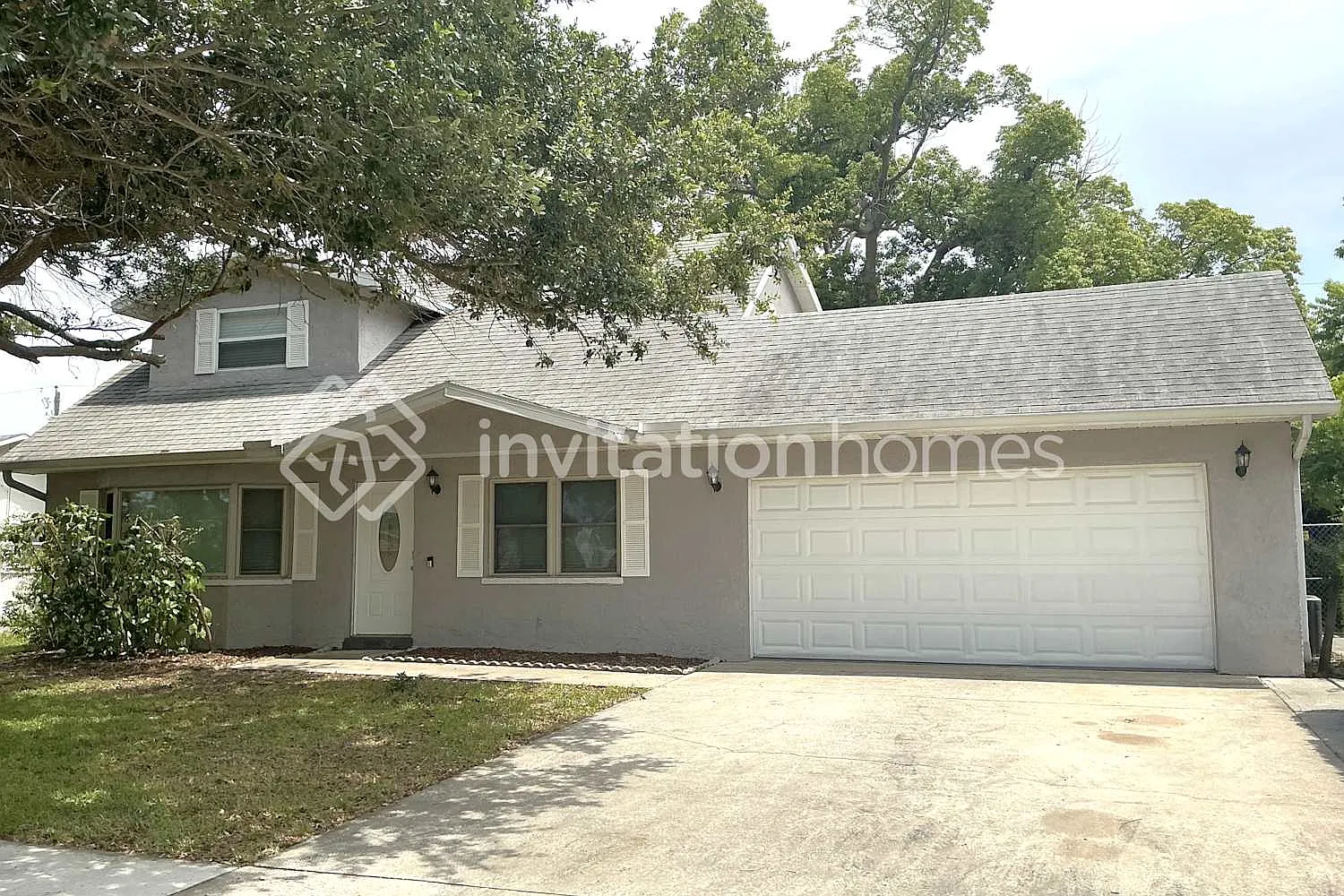 12332 Monarch Cir Seminole, FL 33772 — Photo 1