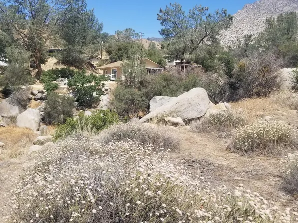 Rocky Knolls Dr, Wofford Heights, CA 93285