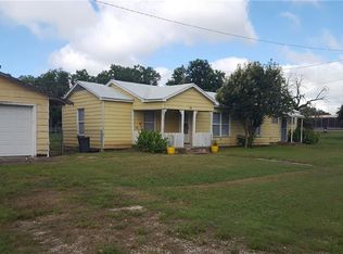 15 E Center St, Troy, TX 76579