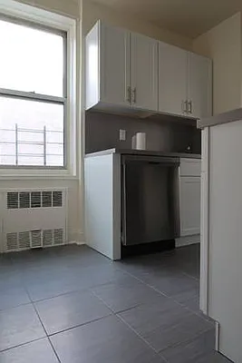 Rented by Atlantic Management Co Inc | media 28