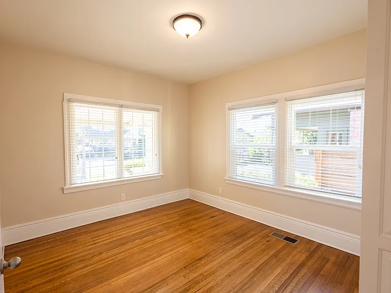 4210 Halldale Ave — Photo 23