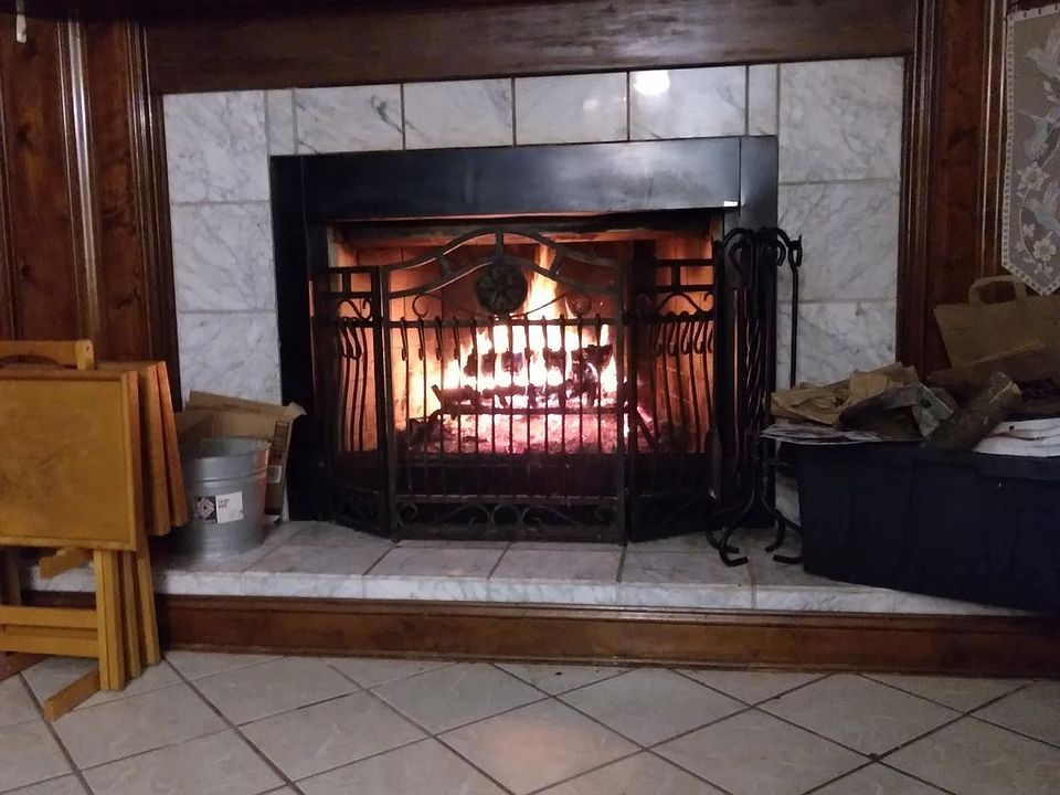 2nd image of 761 Burris Rd