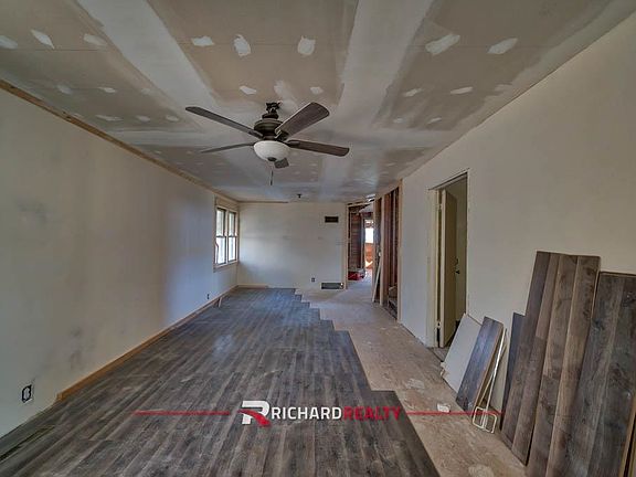 5th image of 324 1st Ave S