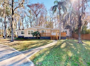 125 Edgewater Rd, Satsuma, FL 32189