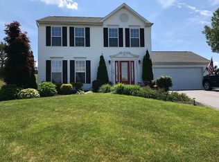 5406 Quamby Rd, Clay, NY 13041