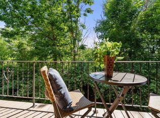 11 Riverside Ave APT 107, Danvers, MA 01923